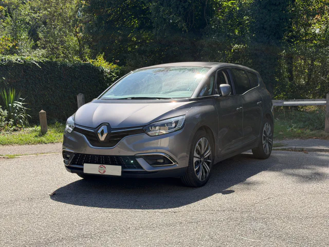 RENAULT GRAND SCENIC IV Evolution 2023